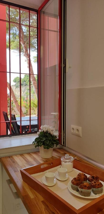 La Muralla Roja Calpe Bagian luar foto
